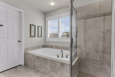 9445 S Marksbury Cir, Sandy, UT 84092 - Photo 31