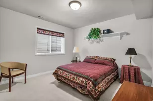 9445 S Marksbury Circle, Sandy, UT 84092 - Photo 45