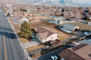 240 E Center St, Lindon, UT 84042 - Photo 13