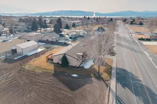 240 E Center St, Lindon, UT 84042 - Photo 11