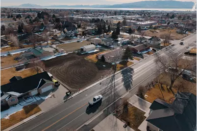 240 E Center St, Lindon, UT 84042 - Photo 7