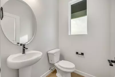 2186 W 2615 N #139, Clinton, UT 84015 - Photo 5