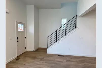 7029 W Lake Ave, South Jordan, UT 84009 - Photo 7