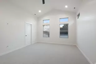 7029 W Lake Ave, South Jordan, UT 84009 - Photo 13