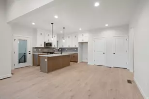 7029 W Lake Ave, South Jordan, UT 84009 - Photo 3