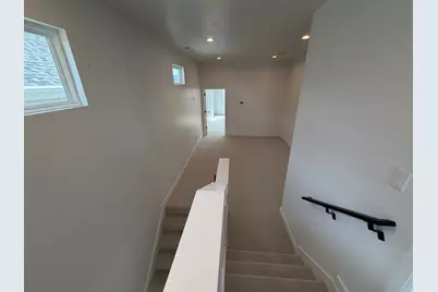 7029 W Lake Ave, South Jordan, UT 84009 - Photo 15