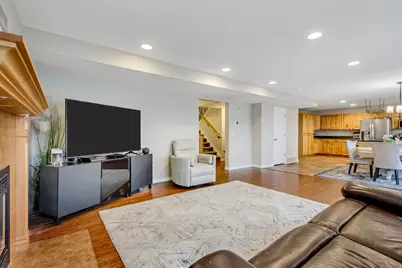 1024 W Manchester Dr N, North Salt Lake, UT 84054 - Photo 7