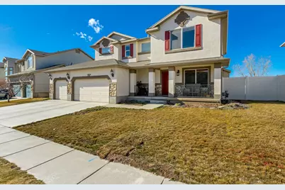 1024 W Manchester Dr N, North Salt Lake, UT 84054 - Photo 35