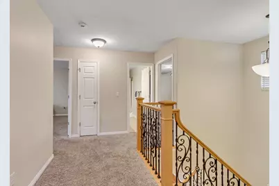 1024 W Manchester Dr N, North Salt Lake, UT 84054 - Photo 25