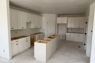 7027 W Lake Ave, South Jordan, UT 84009 - Photo 3