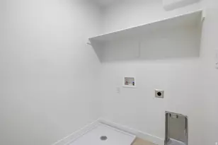 7027 W Lake Ave, South Jordan, UT 84009 - Photo 15