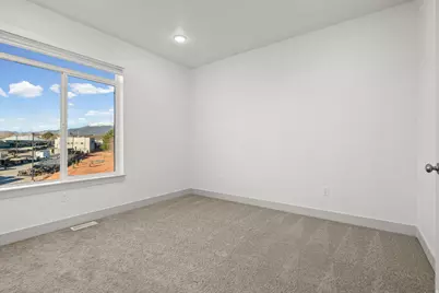 458 E Depot St, Clearfield, UT 84015 - Photo 13