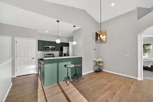 1077 Canyon Meadow Dr S, Provo, UT 84606 - Photo 5