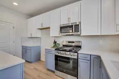 2208 W 2615 N #141, Clinton, UT 84015 - Photo 3