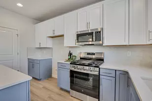 2208 W 2615 N, Clinton, UT 84015 - Photo 3