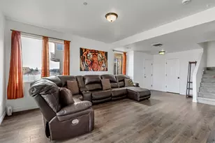 8419 S Ivy Gable Dr, West Jordan, UT 84081 - Photo 5