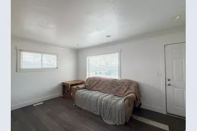 2113 W 5650 S, Roy, UT 84067 - Photo 7