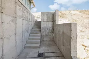 7138 W Hidden Hills Way S, West Jordan, UT 84081 - Photo 15