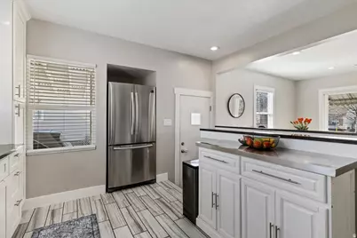 498 Parkway Ave, Tooele, UT 84074 - Photo 11