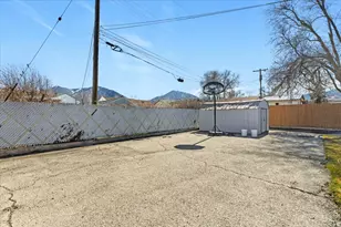 498 Parkway Ave, Tooele, UT 84074 - Photo 31