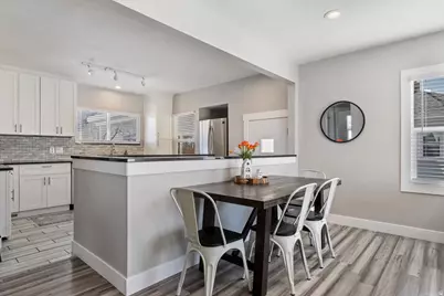 498 Parkway Ave, Tooele, UT 84074 - Photo 7