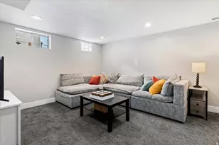 498 Parkway Ave, Tooele, UT 84074 - Photo 19