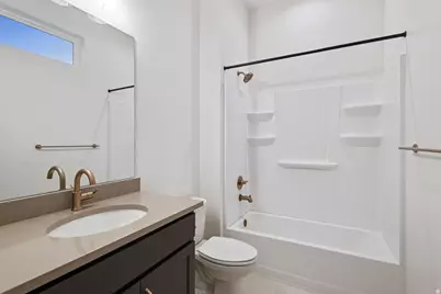 7021 W Lake Ave, South Jordan, UT 84009 - Photo 17