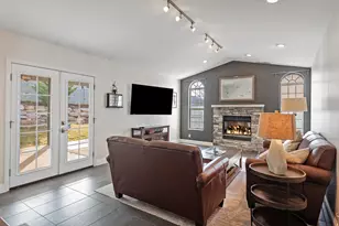 11755 S Canberra Dr, Sandy, UT 84094 - Photo 5