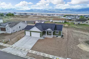 154 S Liberty St, Grantsville, UT 84029 - Photo 3