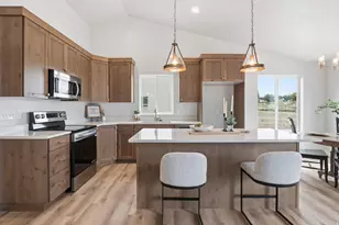 154 S Liberty St, Grantsville, UT 84029 - Photo 7