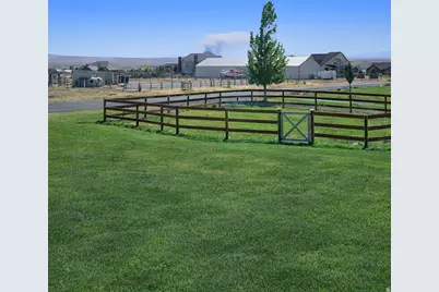 3054 W Ridgeline Rd, Stockton, UT 84071 - Photo 7