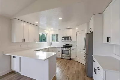 3899 S Chatterleigh Rd, West Valley, UT 84128 - Photo 15