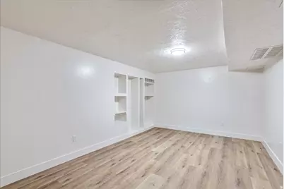 3899 S Chatterleigh Rd, West Valley, UT 84128 - Photo 33