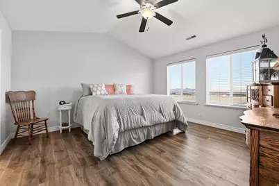 1503 E 970 N, Tooele, UT 84074 - Photo 15