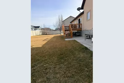 1829 S 3525 W, Syracuse, UT 84075 - Photo 25