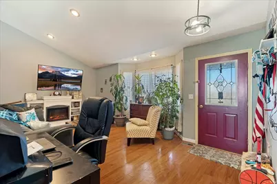 160 E 400 N, Smithfield, UT 84335 - Photo 3