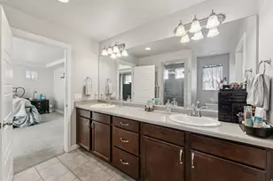 979 Cold Creek Way, Layton, UT 84041 - Photo 17