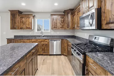 2142 W 3100 S, West Haven, UT 84401 - Photo 13