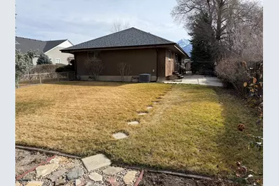 362 E 9150 S, Sandy, UT 84070 - Photo 7