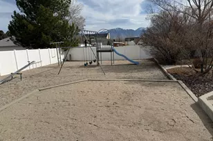 7125 S Case Mountain Cv W, West Jordan, UT 84081 - Photo 17