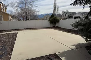 7125 S Case Mountain Cv W, West Jordan, UT 84081 - Photo 11