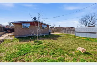 151 W 700 N, Clearfield, UT 84015 - Photo 19