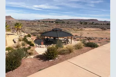 316 S 2450 E #20, Saint George, UT 84790 - Photo 19