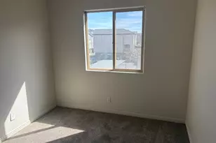 316 S 2450 E, Saint George, UT 84790 - Photo 7