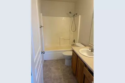 316 S 2450 E #20, Saint George, UT 84790 - Photo 9