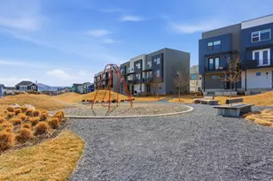 11344 S Willow Walk Dr, South Jordan, UT 84009 - Photo 19