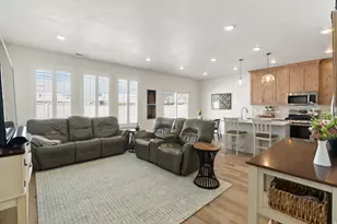 409 W 3085 S, Nibley, UT 84321 - Photo 5