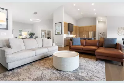 10346 S Grayrock Ct, Sandy, UT 84092 - Photo 11