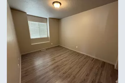 8333 S Plum Blossom Cir W #406, West Jordan, UT 84088 - Photo 13
