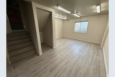 8333 S Plum Blossom Cir W #406, West Jordan, UT 84088 - Photo 21